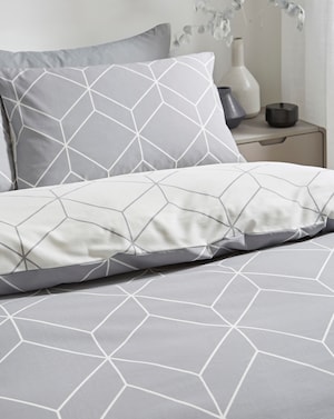 Oberon Duvet Cover Set - Image 5