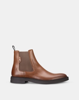 BOSS Caleb Leather Chelsea Boot