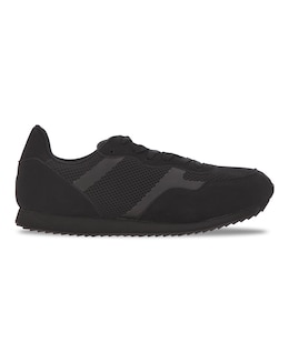 Mesh Trainer Wide Fit