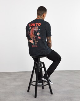 Acid Wash Tokyo Tiger Print Graphic T-shirt