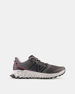 New Balance Garo Trainers