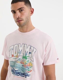 Tommy Jeans Arch Sailing Graphic T-Shirt in Pink