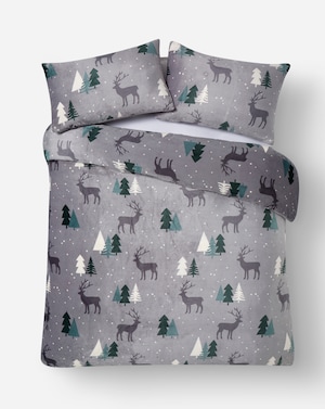 Cosy Stag Fleece Duvet Set - Image 4