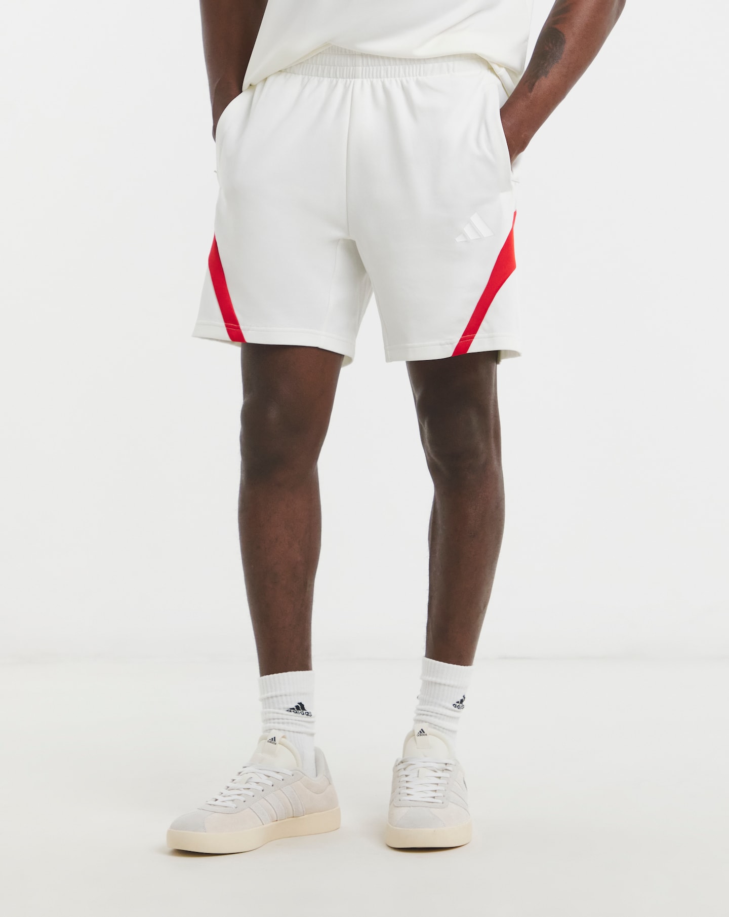 New In - adidas Tiro Shorts