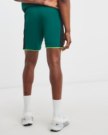 Under Armour Challenger Train Shorts