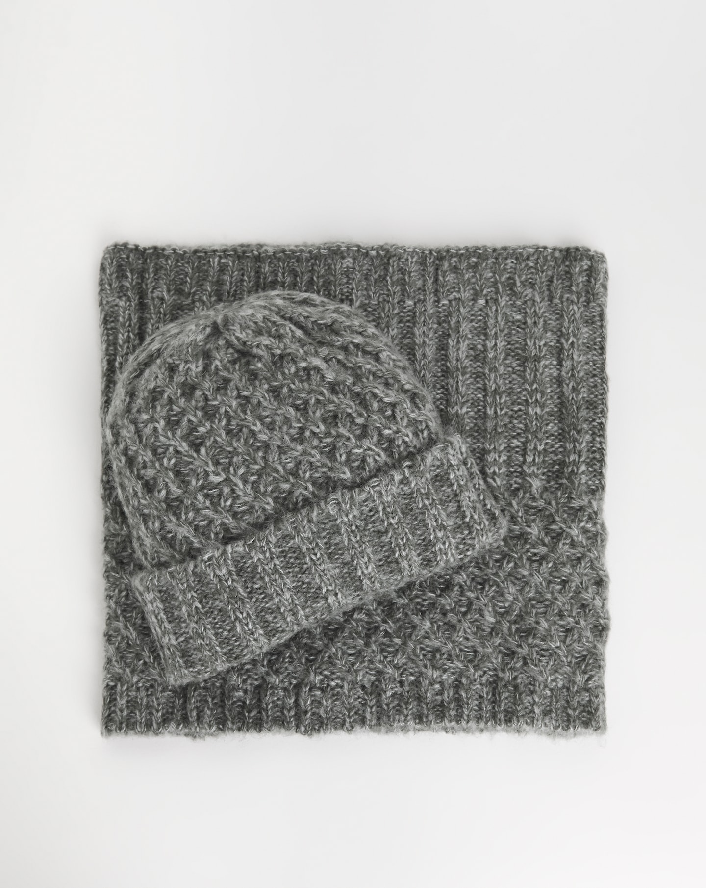 Knitted Snood and Hat Set