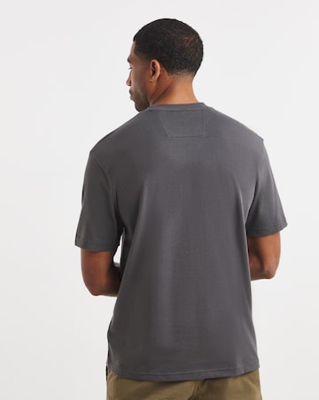 BOSS Short Sleeve Relax Fit Centre Logo T-Shirt - Grey