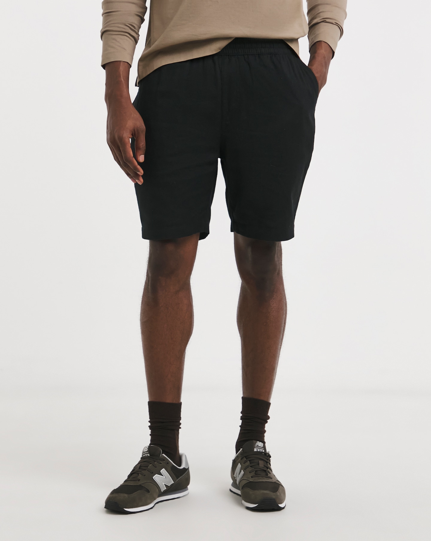 Linen Blend Elasticated Drawcord Short