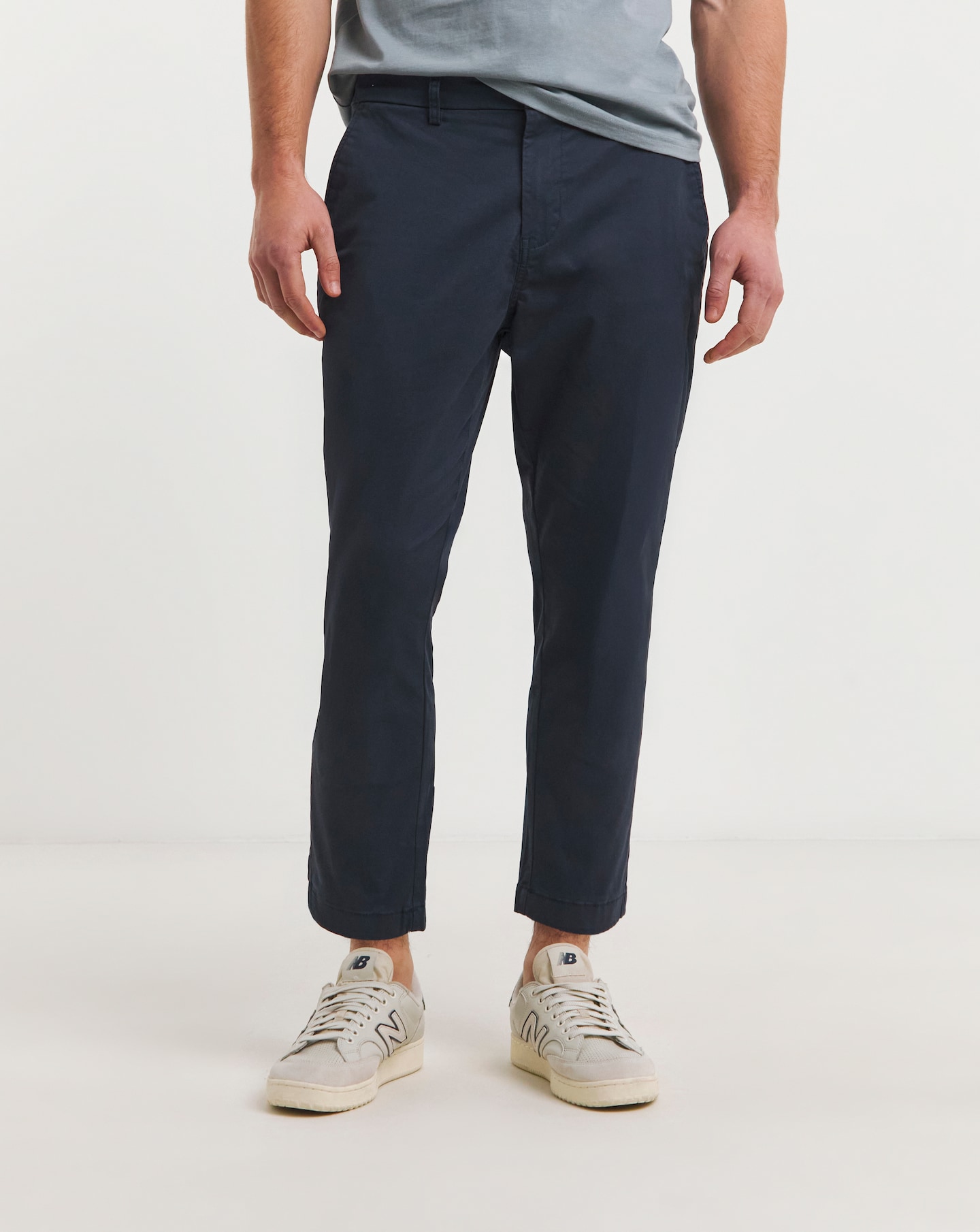 Fashion Fit Tapered Chino
