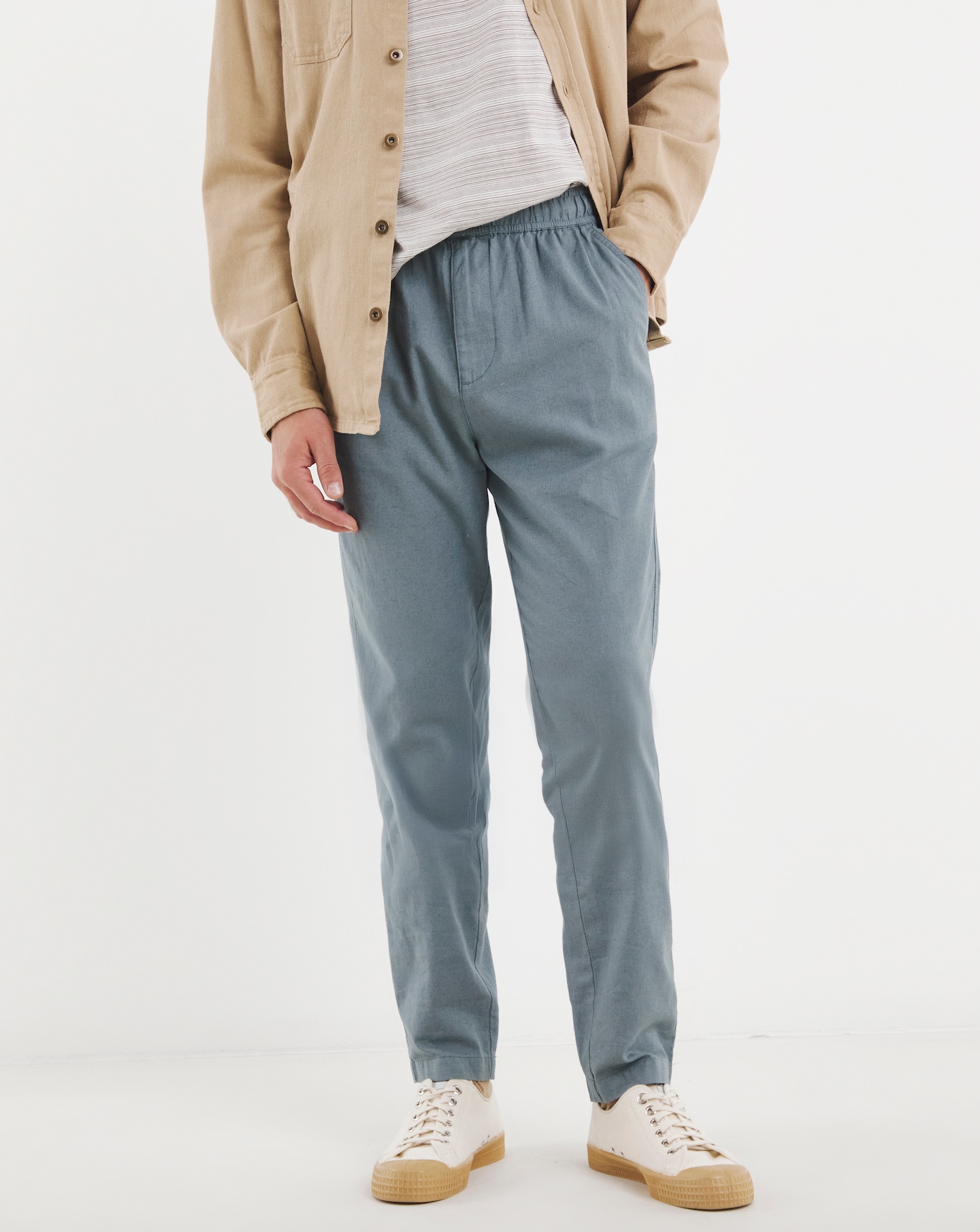 Linen Blend Tapered Elasticated Trouser