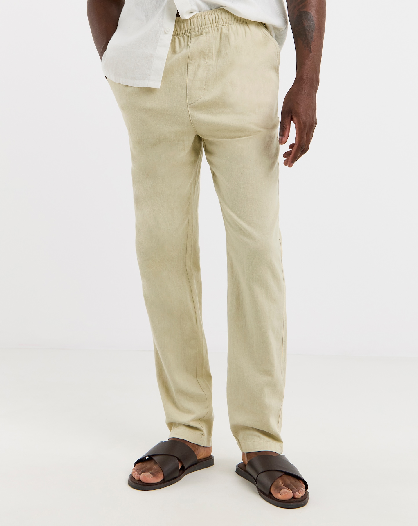 Linen Blend Tapered Elasticated Trouser
