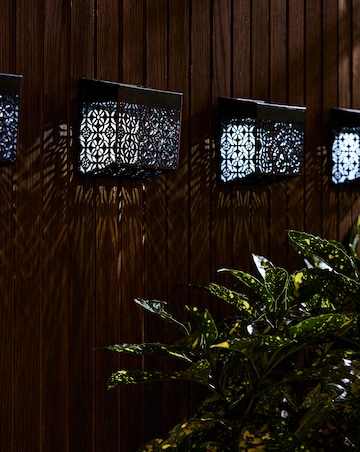 Solar Damasque Fence Lights - Set of 4