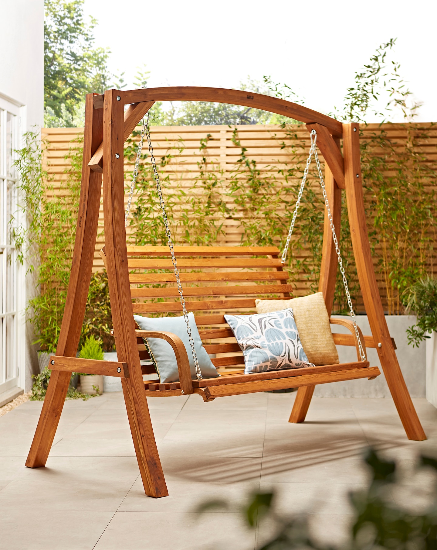 New In - Charles Bentley 3 Seater Swing Chair