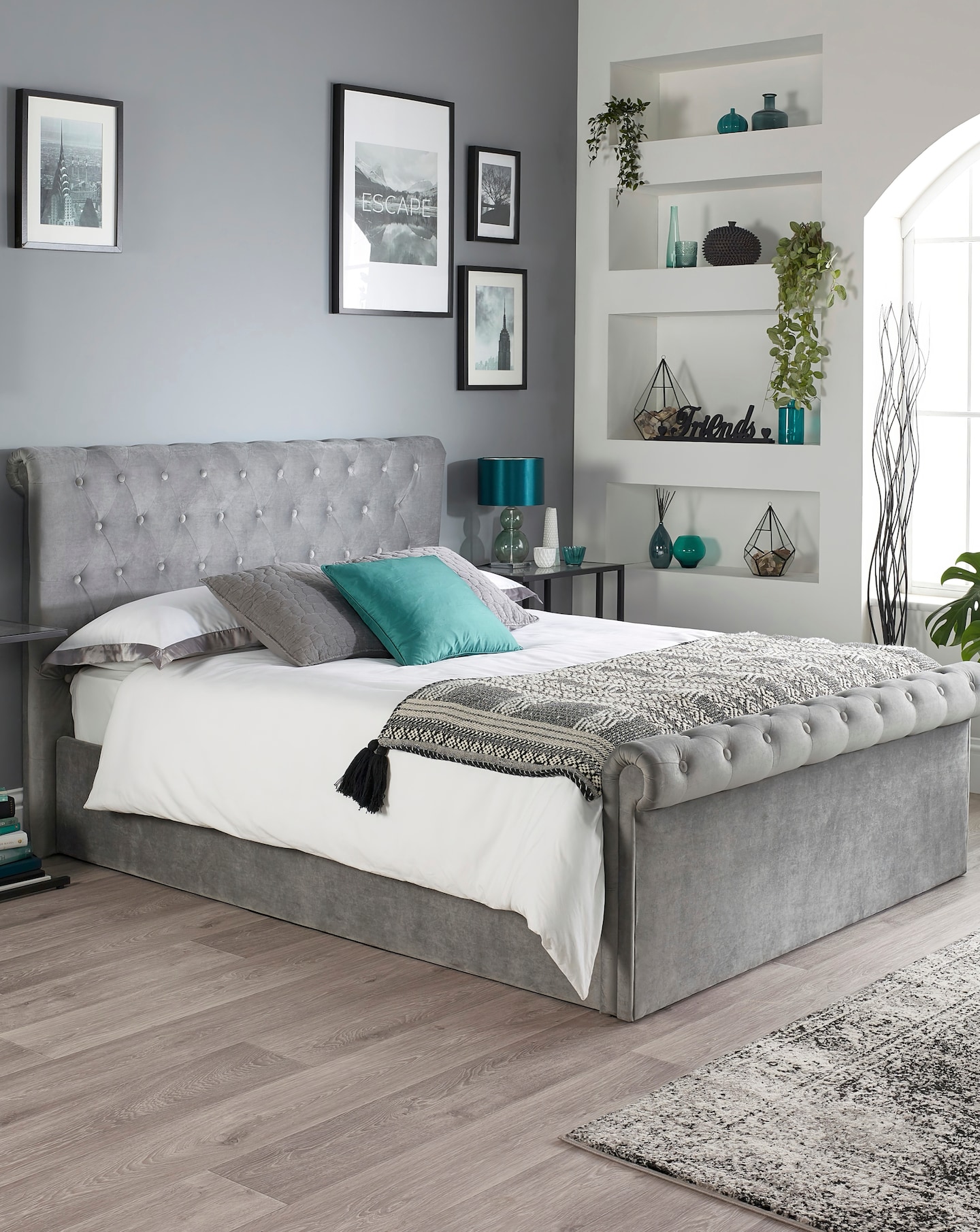 New In - Aspire Chesterfield Lift Ottoman Bed