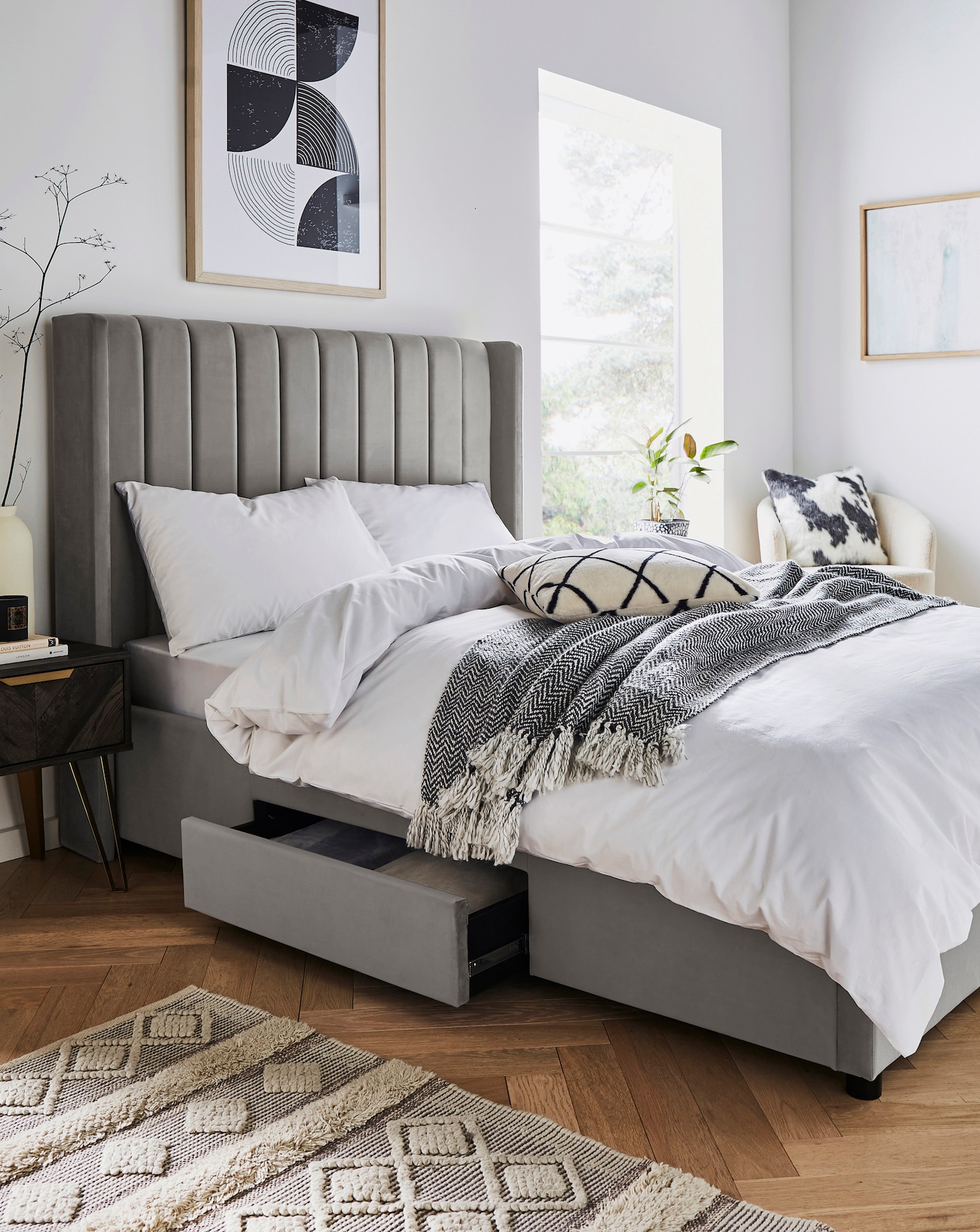 New In - Eloise Winged Velvet Storage Bedframe