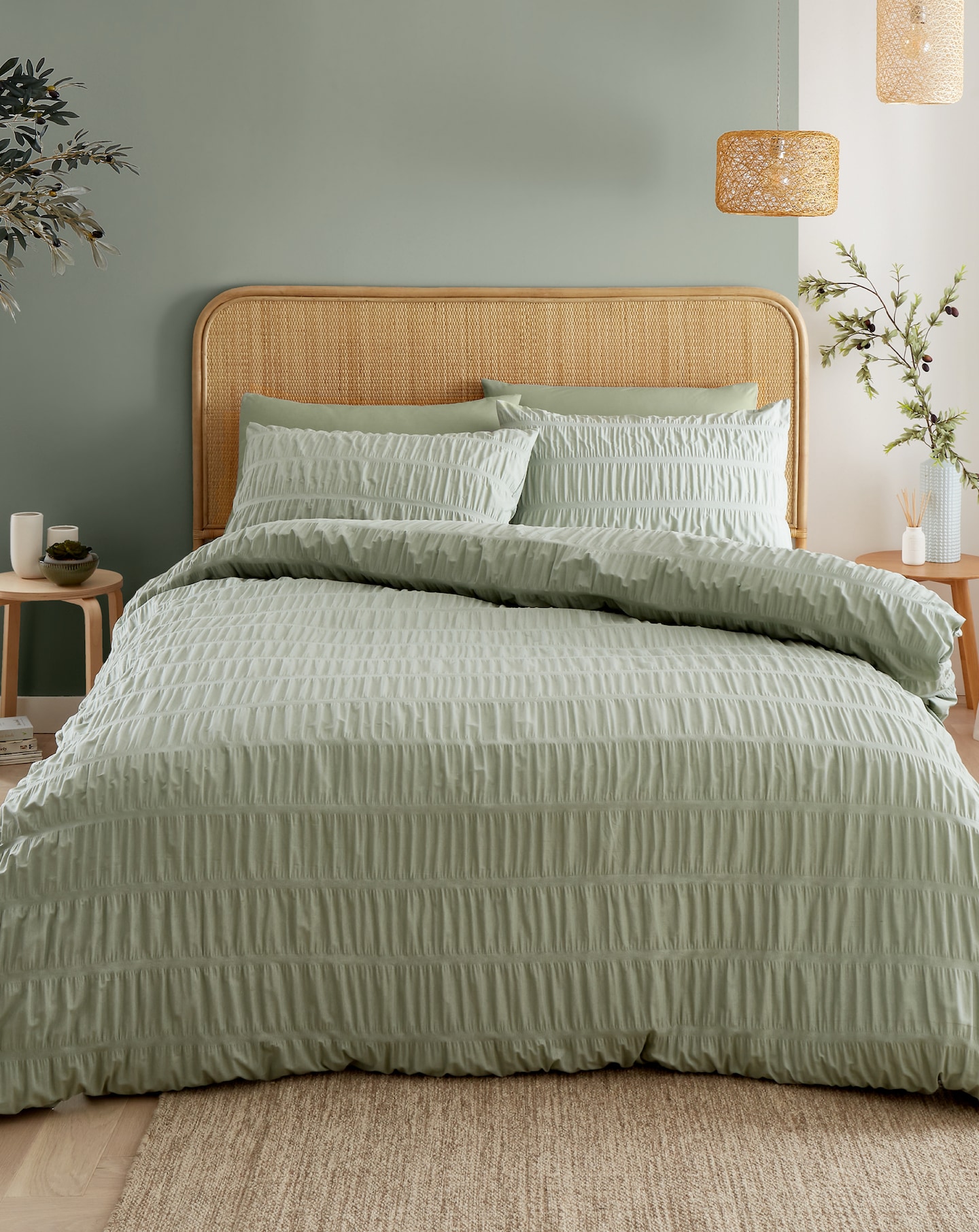 Catherine Lansfield Seersucker Duvet Set