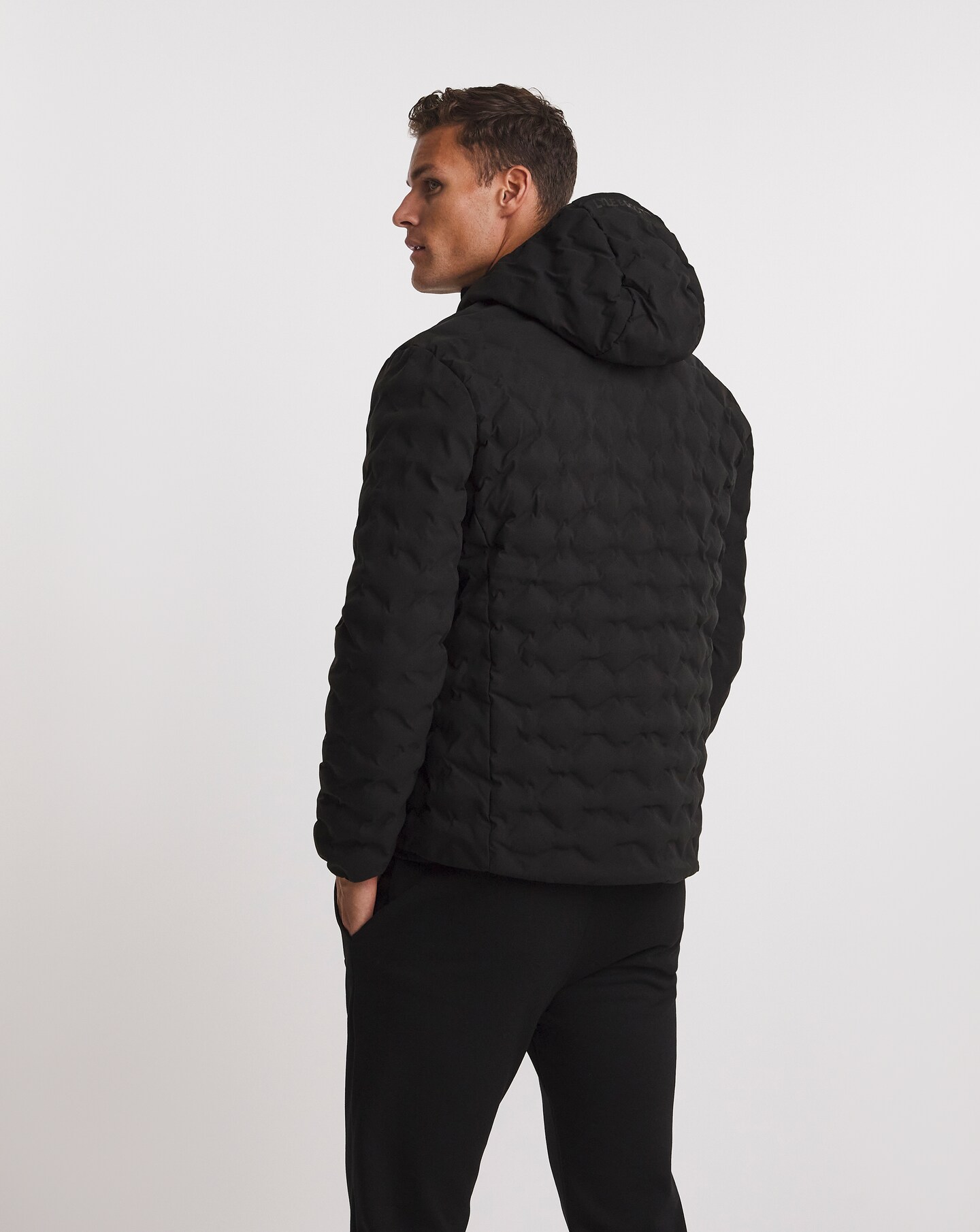 Lyle \u0026 Scott Sport Glen Quilted Jacket 