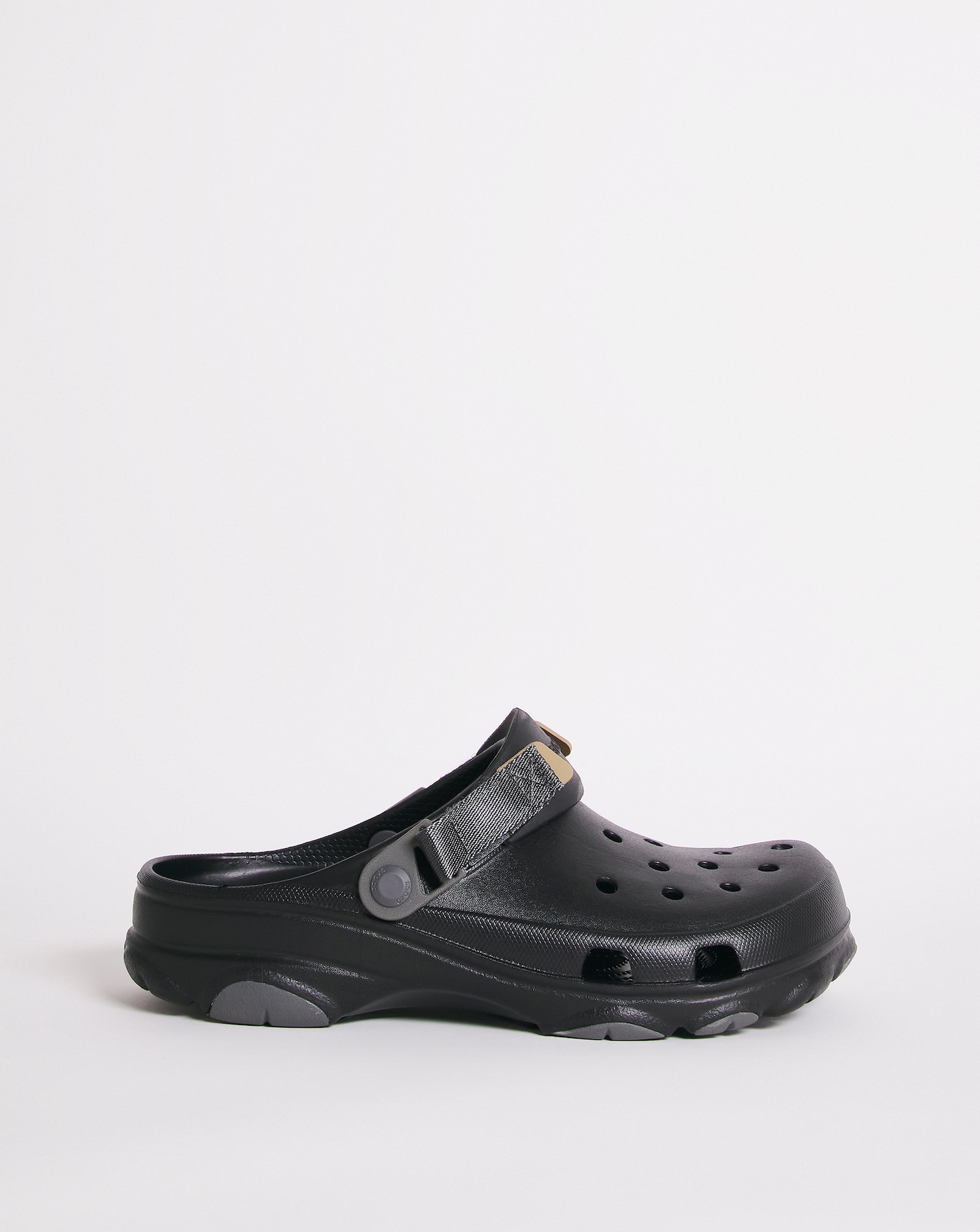 Rugged crocs deals