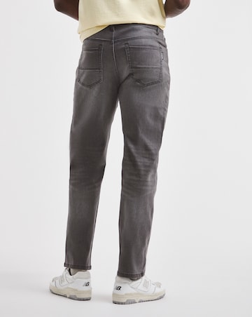 Union Wardrobe Classic Straight Jean