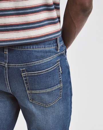 Union Wardrobe Classic Slim Jeans