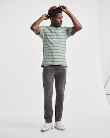 Union Wardrobe Classic Slim Jeans