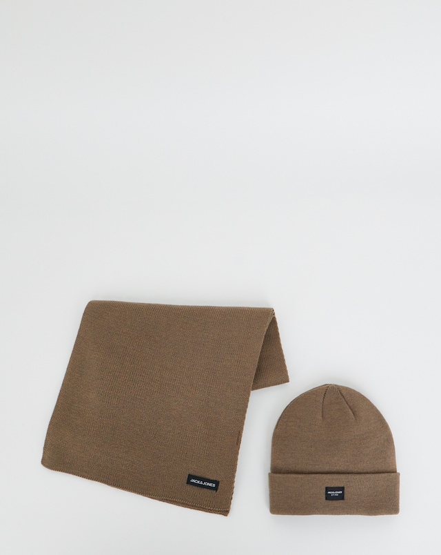 New In - Jack & Jones DNA Hat and Scarf Giftbox