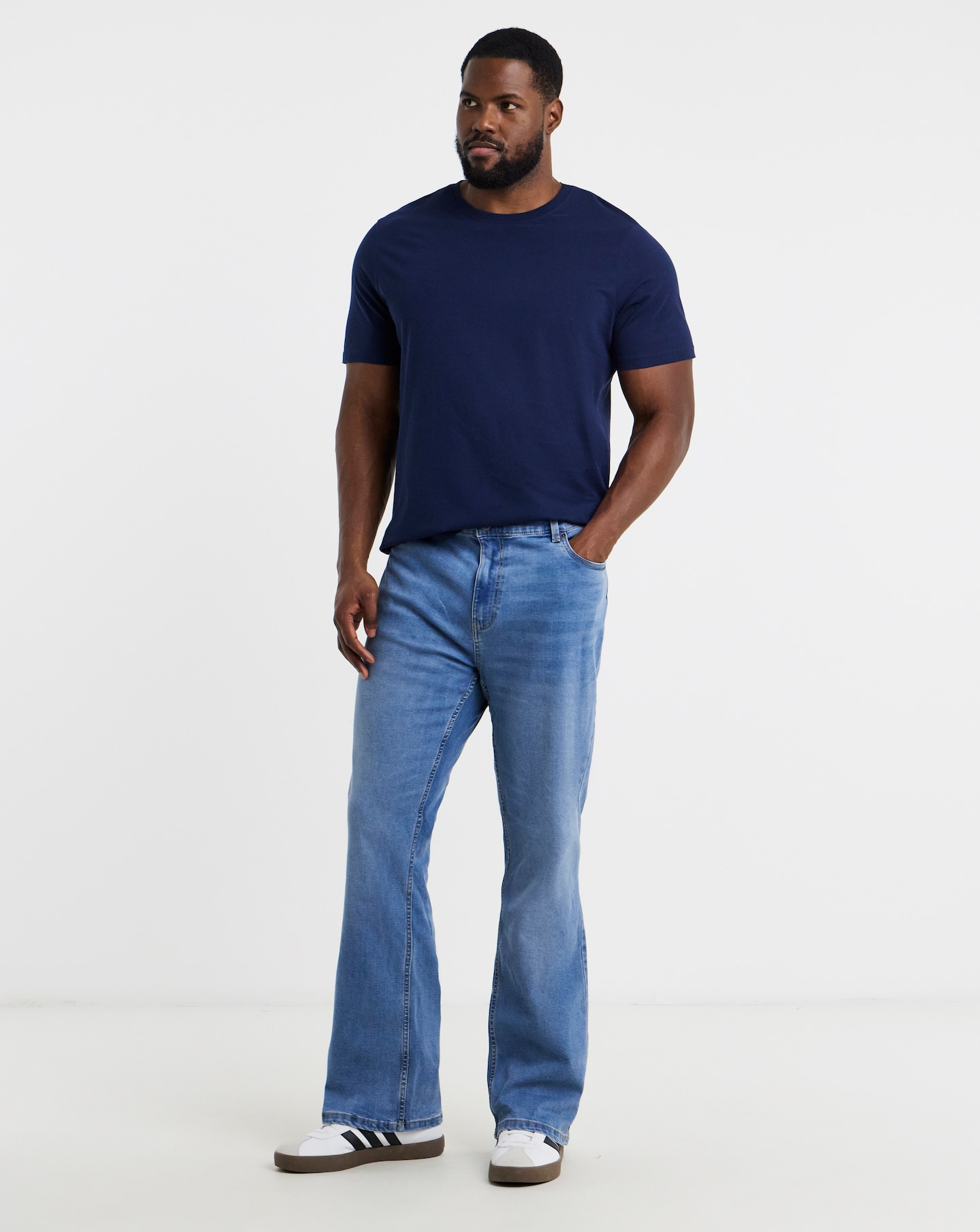 Bootcut Fit Stretch Jeans Lgt Stonewash