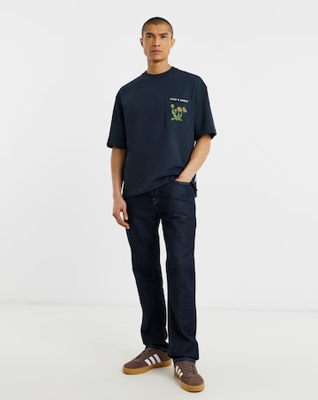 Lyle & Scott Floral Embroidery T-Shirt
