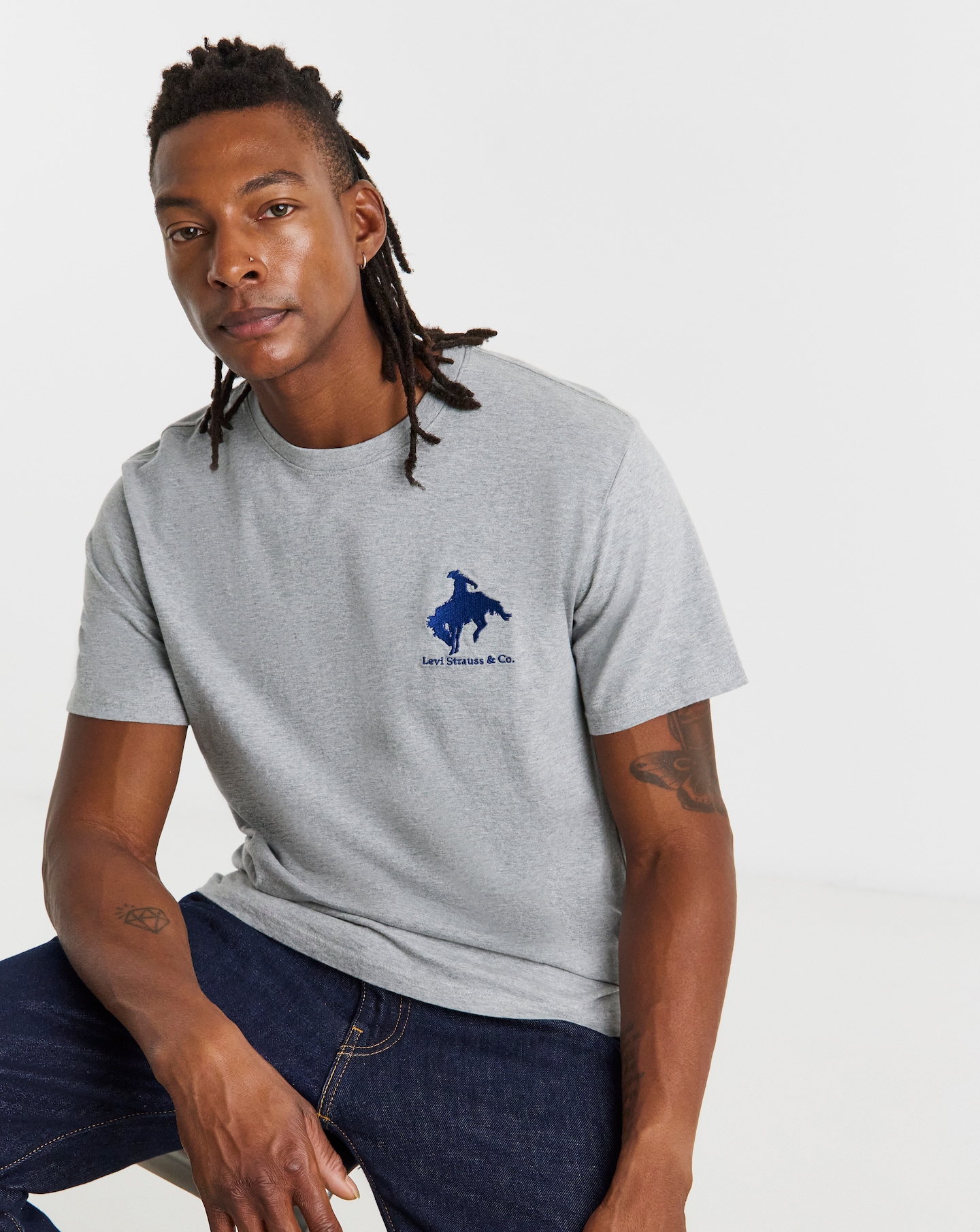 Levi's Relaxed Embroidered Motif T-Shirt