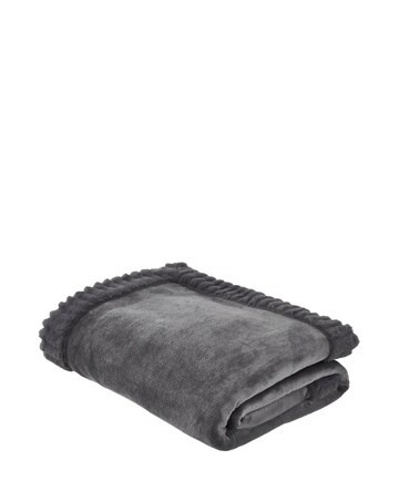 Catherine Lansfield Velvet Faux Fur Cosy Throw