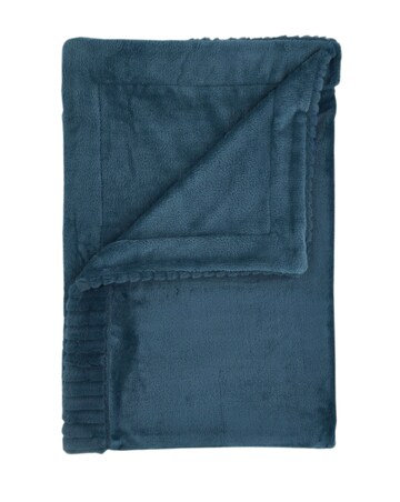 Catherine Lansfield Velvet Faux Fur Cosy Throw