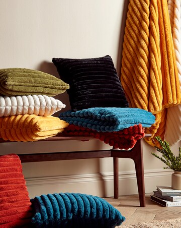 Catherine Lansfield Cosy Ribbed Throw