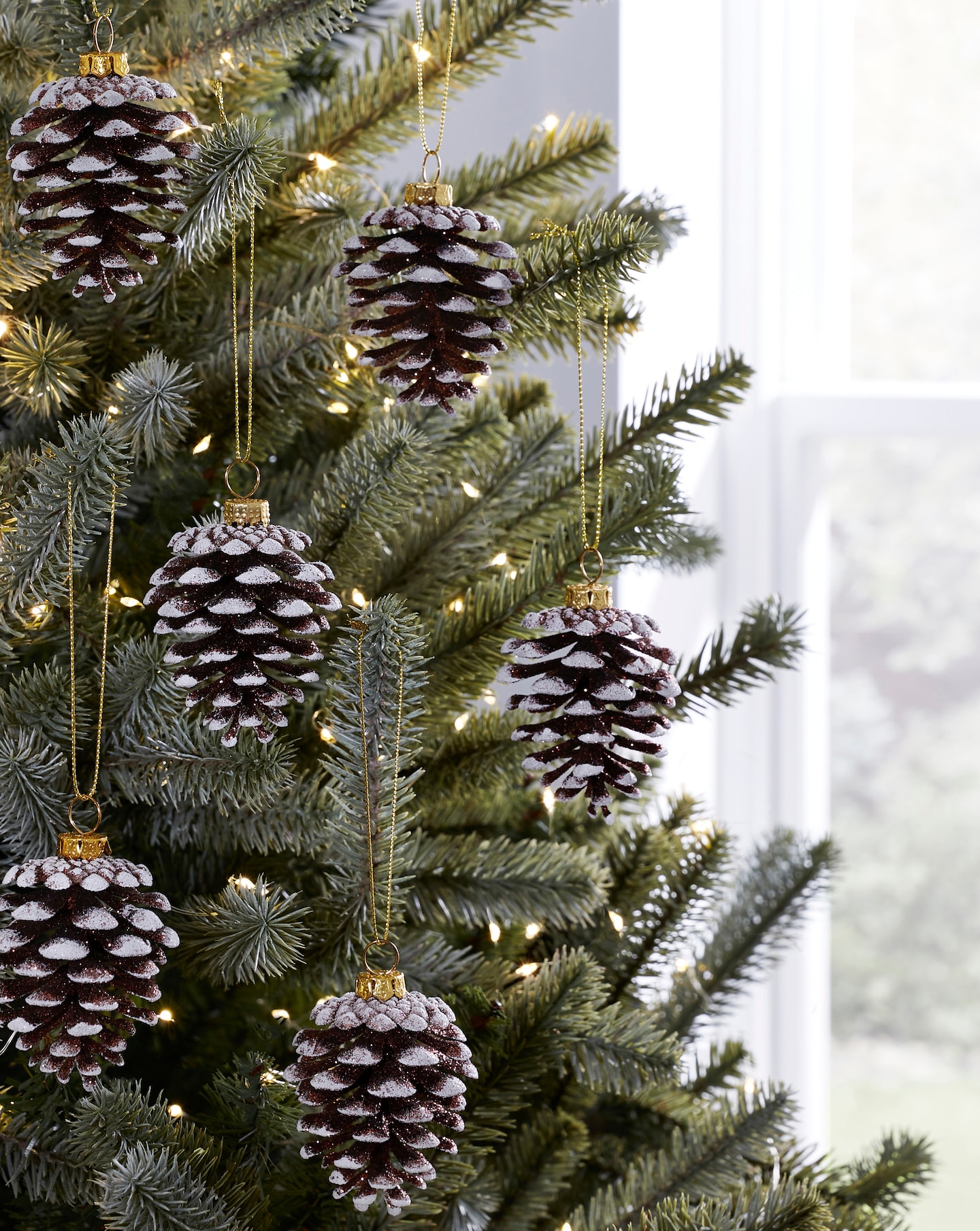 Set of 9 Hanging Pinecones with Glitter