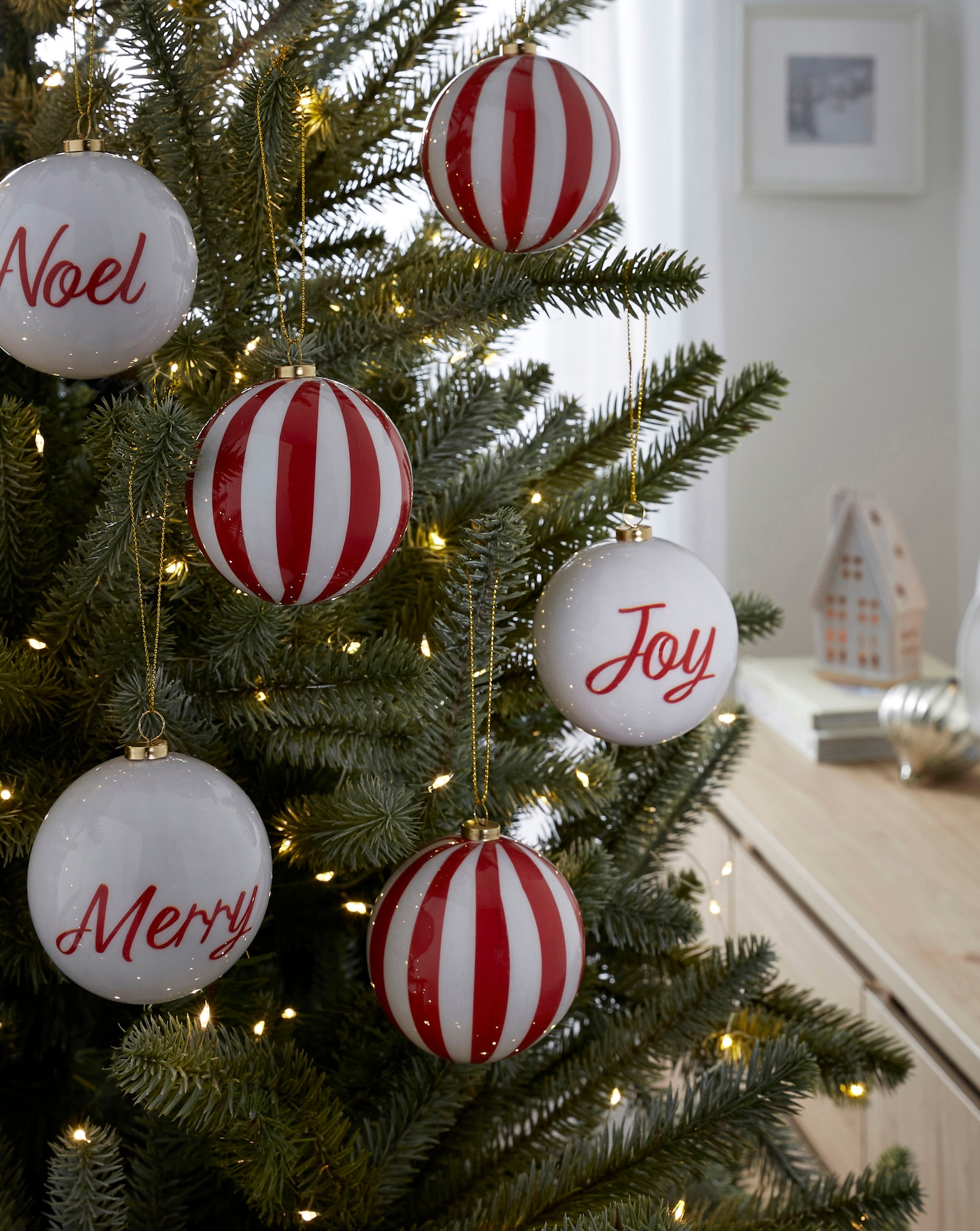 Set of 6 Stripe & Joy,Noel,Merry Baubles