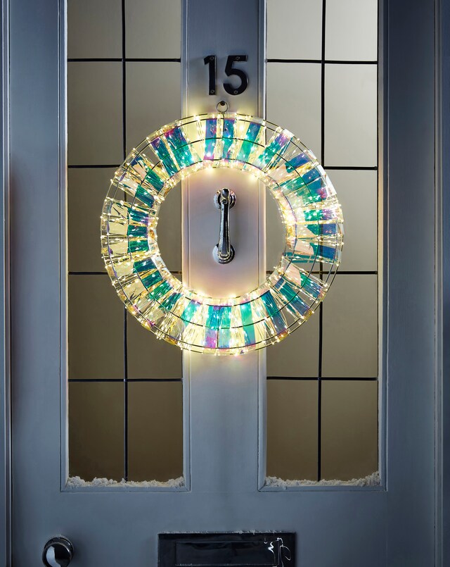 Light Up 45cm Wreath