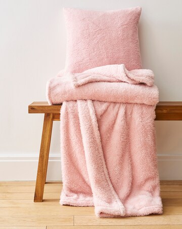 Cuddle Fleece Throw