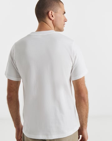 New Balance Graphic Logo T-Shirt