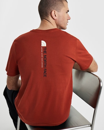 The North Face Vertical Regular T-Shirt