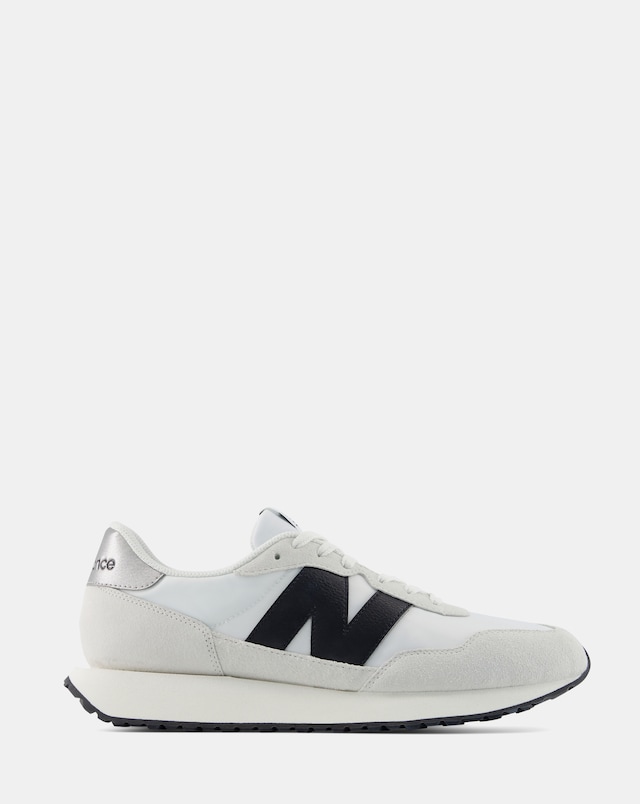 New Balance 237 Running Trainers
