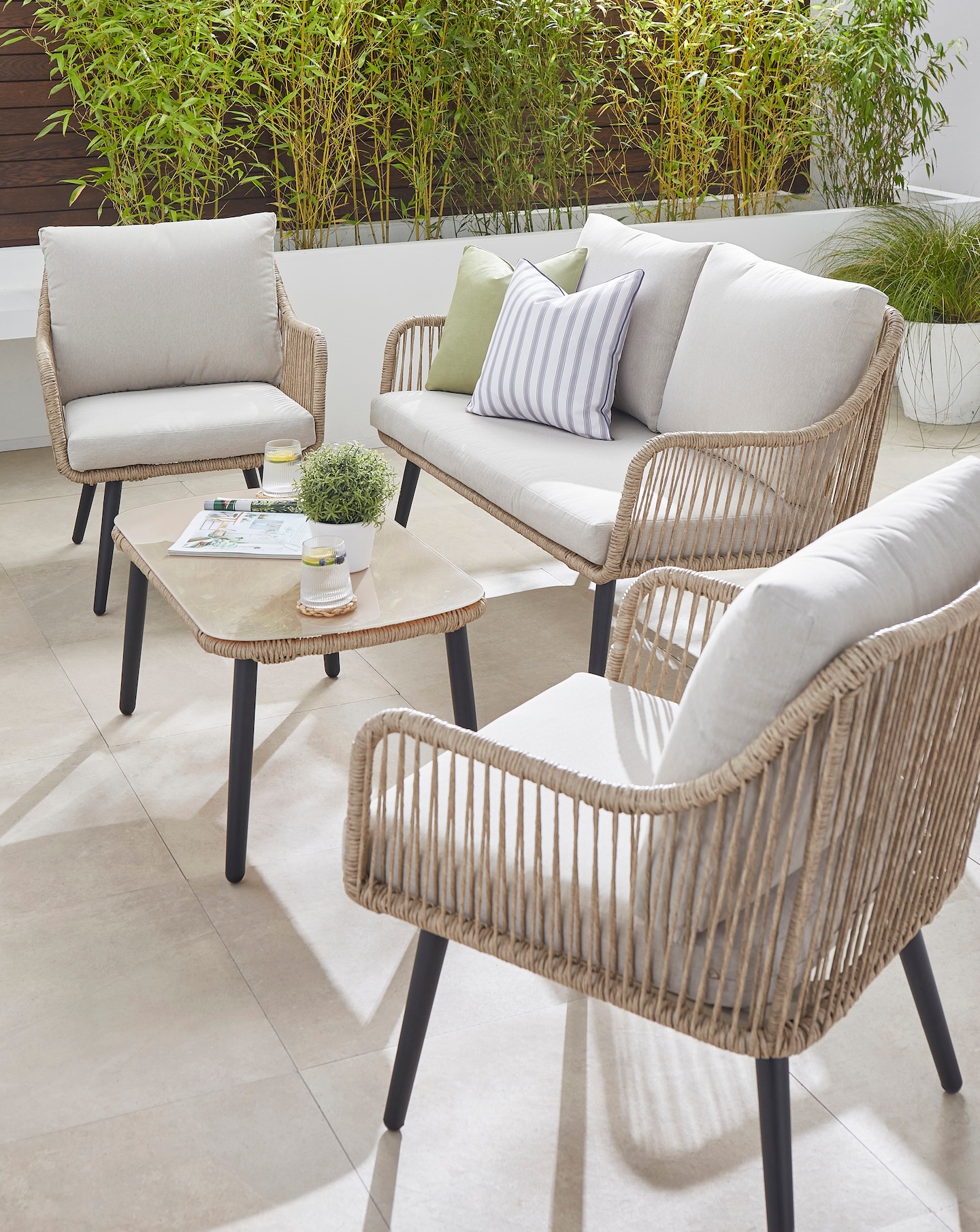 Malta Lounge Sofa Set