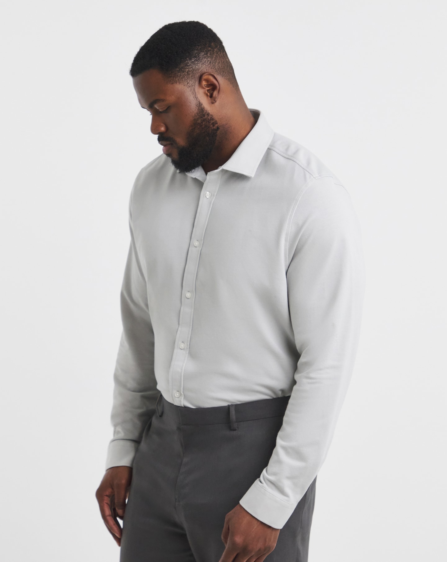 Premium Textured Cut Away Collar