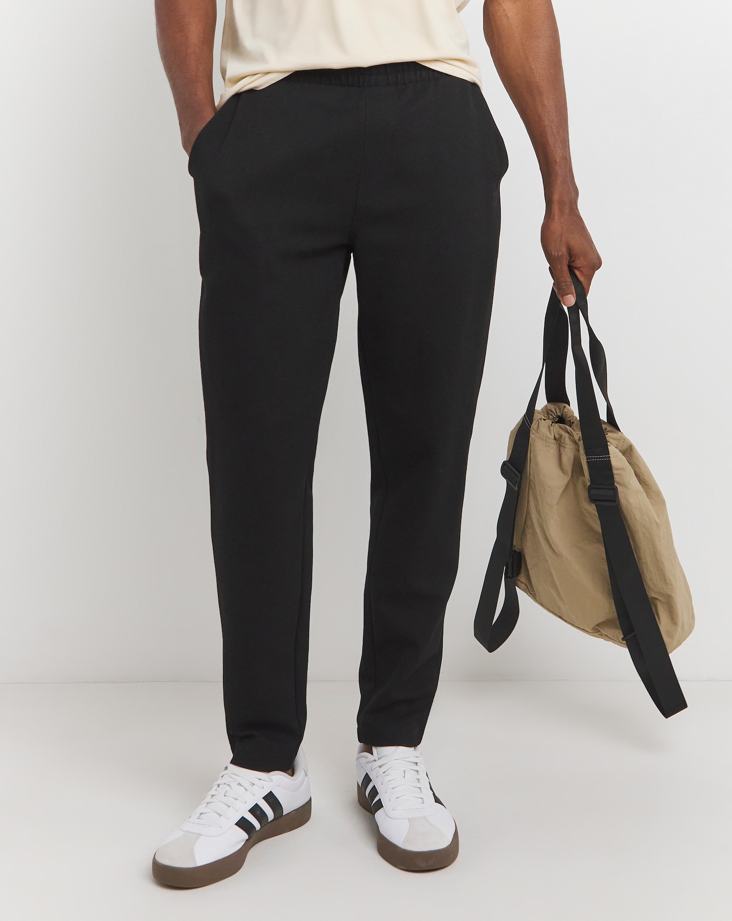 Twill Tapered Fit Jogger