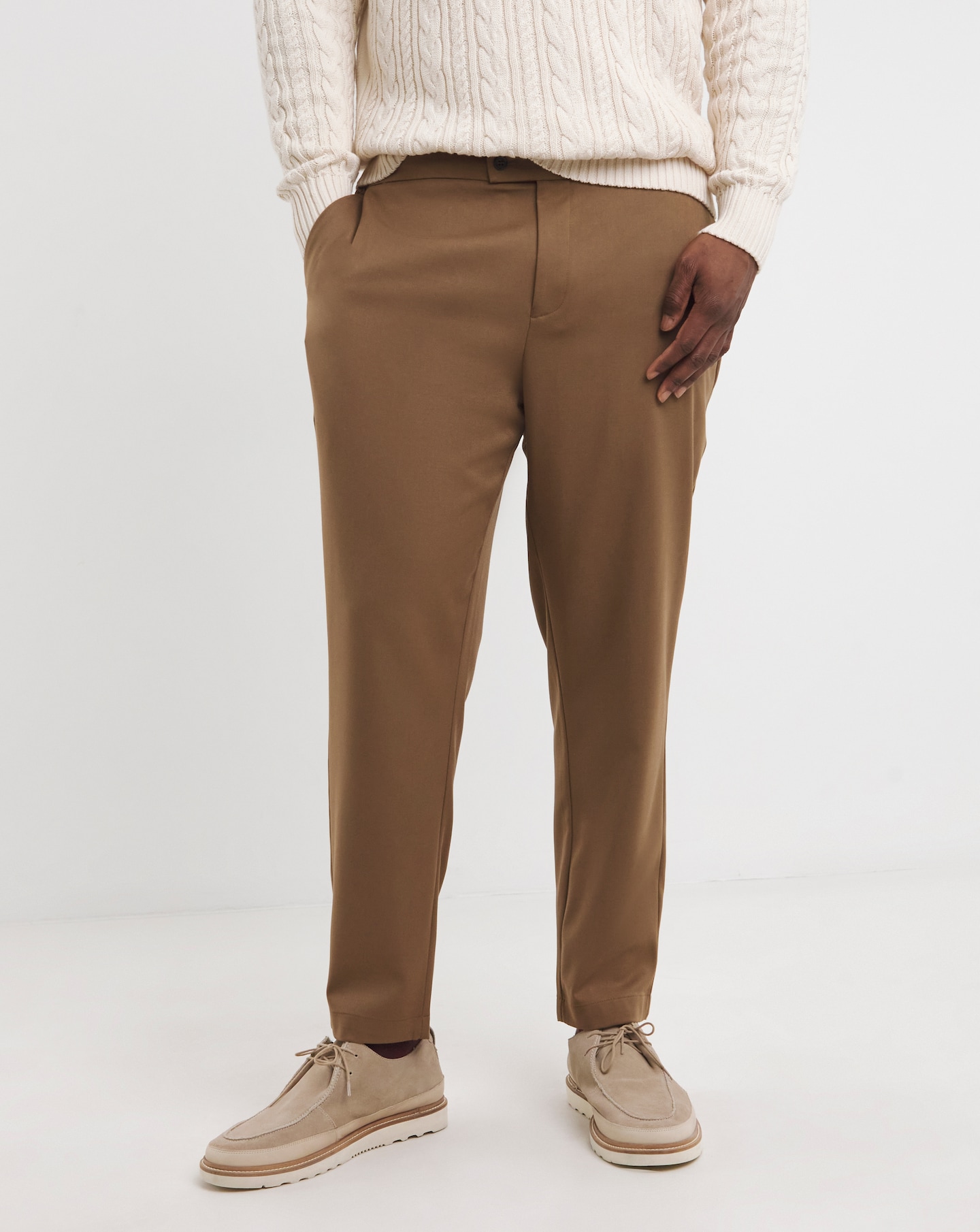 Tailored Pleat Taper Trouser