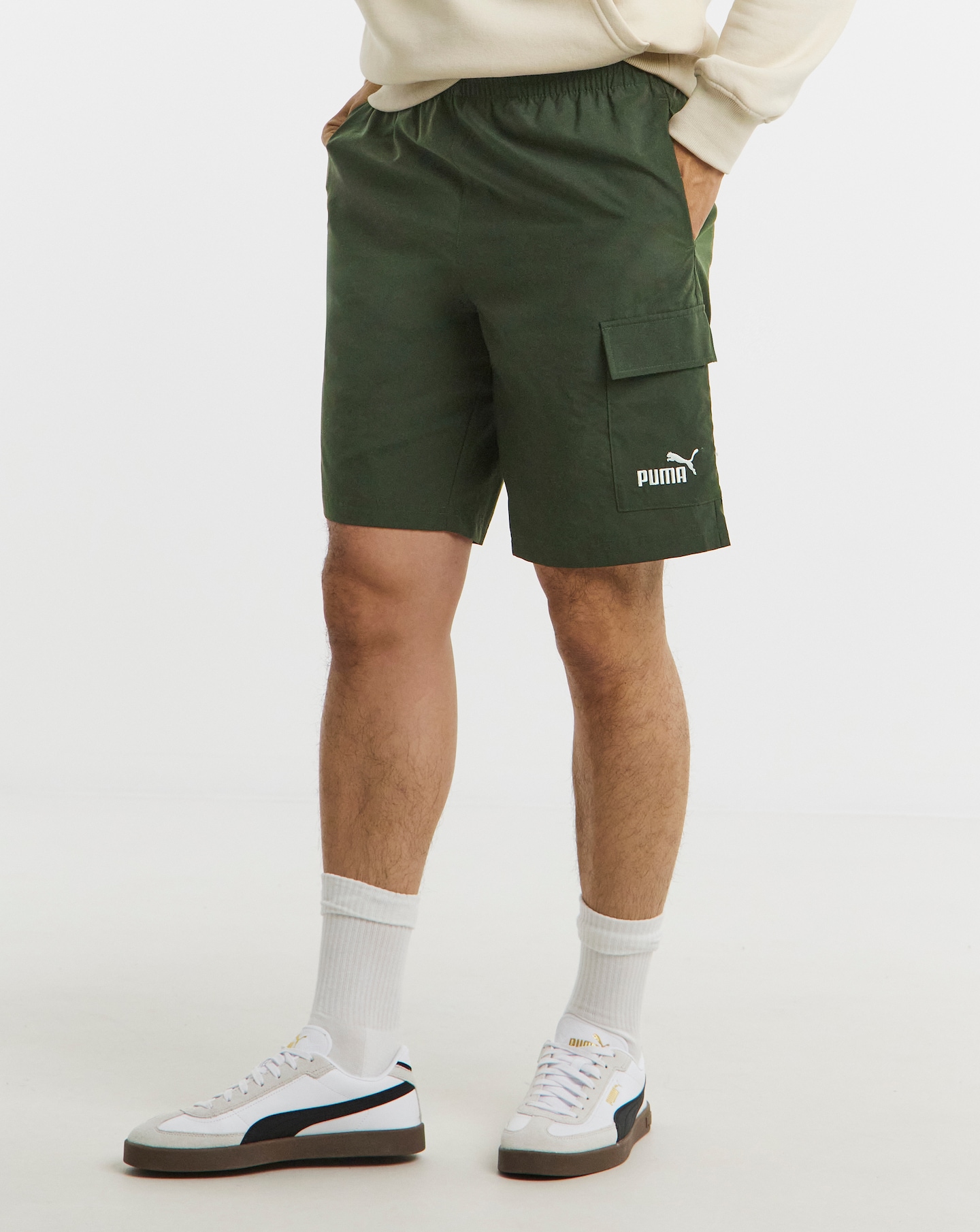 PUMA Essentials Logo 9 Cargo Shorts"