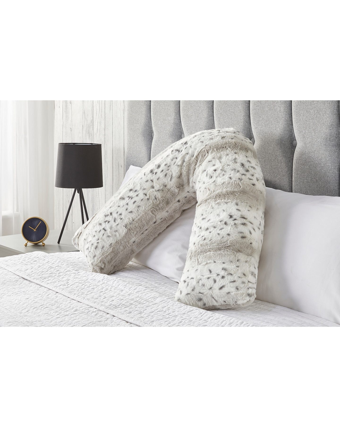 New In - Snow Leopard V pillow