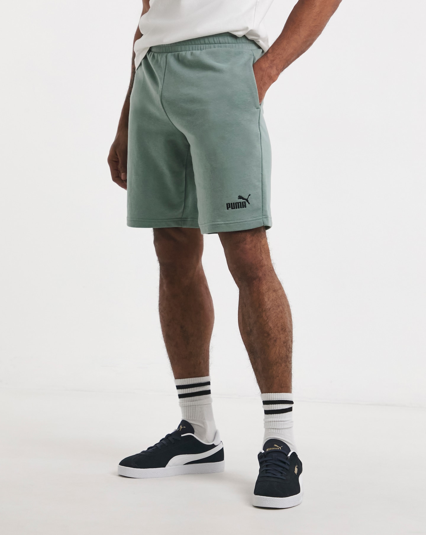 PUMA Essentials 10 Logo Shorts"
