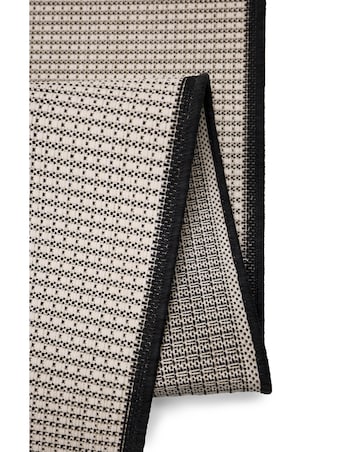 Indoor and Outdoor Border Runner