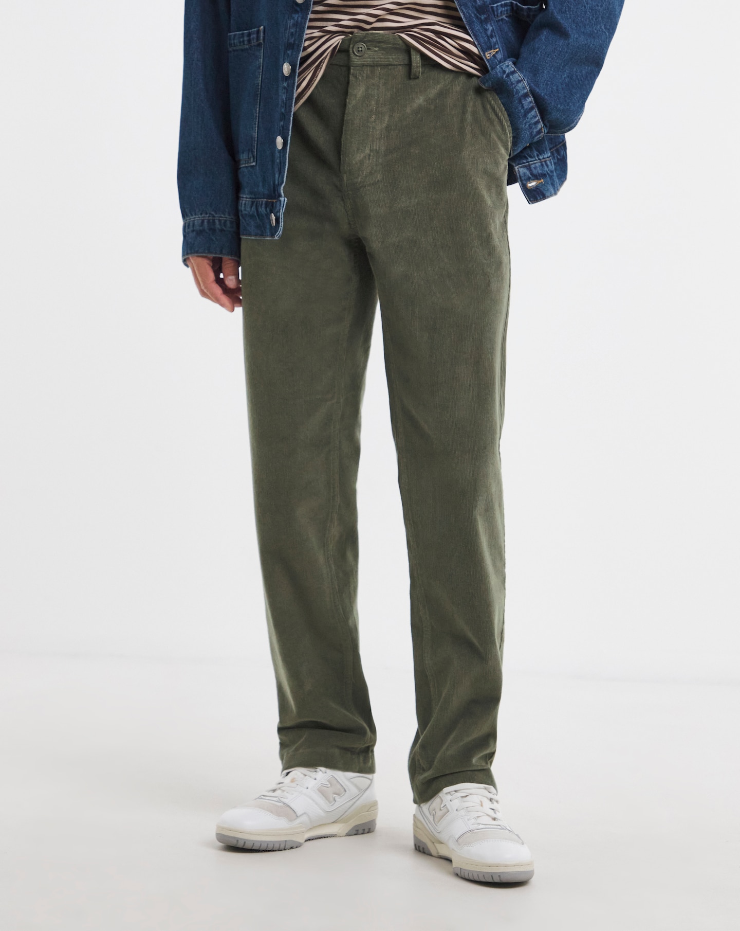 New In - Cord Cotton Stretch Straight Fit Chino