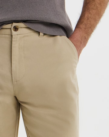 Straight Fit Linen Chino