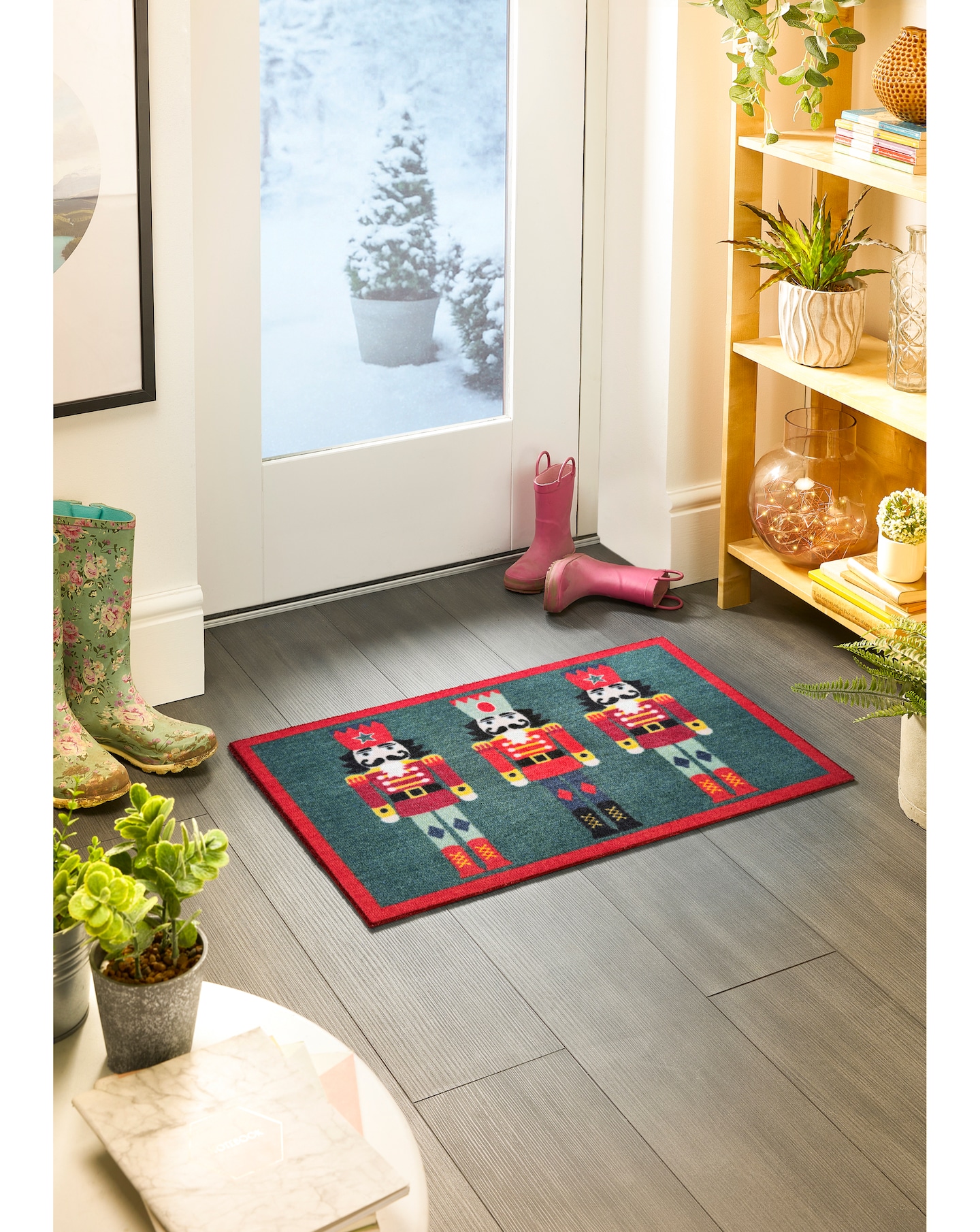 New In - Nylon Christmas Nutcracker Doormat